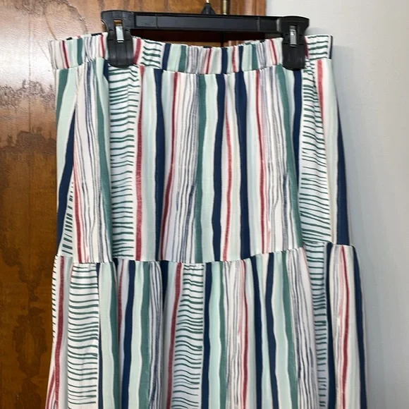 LANE BRYANT UEC Size 14/16 Striped Tiered Maxi Skirt Pull on style elastic waist - Picture 6 of 9